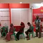 Antrian Vaksin Di Kota Serang, Banten. (Selasa, 06/09/2021). (Liputan6.com/Yandhi Deslatama).