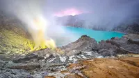 Meski Berstatus Normal, Ada Bahaya yang Mengintai di Kawah Ijen