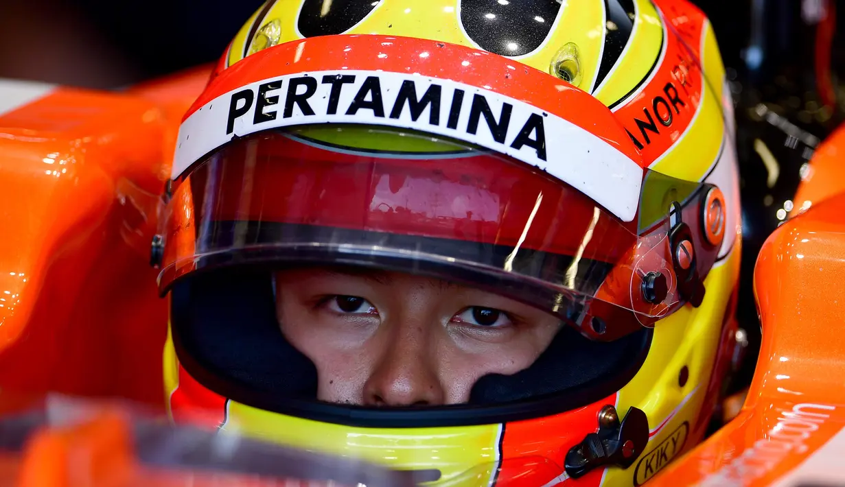 Rio gagal melanjutkan kiprahnya setelah terganjal masalah finansial. Rio tidak mampu melunasi tunggakannya sebagai pay-driver Manor Racing sebesar 7,5 juta euro atau sekitar Rp 109,8 miliar.( AFP PHOTO/Andrej Isakovic)