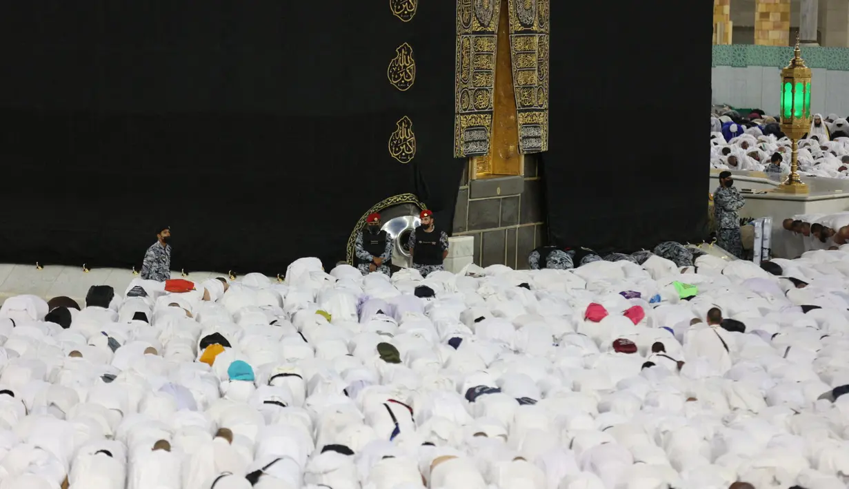 Umat Muslim dari seluruh dunia dan dalam Kerajaan akan mengunjungi dua masjid suci.  Kepresidenan mengatakan akan berupaya memberikan pelayanan terbaik dan berkoordinasi dengan otoritas terkait agar jamaah dapat menjalankan ibadahnya dengan mudah dan nyaman. (AFP/Abdel Ghani)