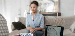 Kecocokan pasangan tidak hanya ditentukan oleh tipe Enneagram, tetapi juga kemampuan memahami perbedaan, berkomunikasi, dan bertumbuh bersama. (Foto/Dok: Pexels)