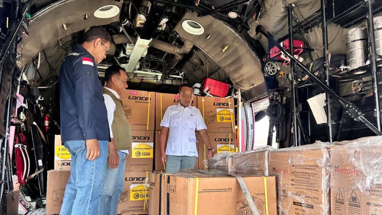 Menteri ESDM Kirim 1.000 Genset ke Aceh dan Sumatra