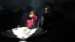 Hampir delapan pekan, Israel memblokade ketat semua bantuan yang masuk ke wilayah Gaza. (Eyad BABA/AFP)