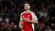 Di babak kedua, pada menit ke-58, Arsenal membuka keunggulan melalui tendangan bebas dari sisi kanan. Tendangan melengkung Declan Rice sempurna menaklukkan penjaga gawang Real Madrid, Thibaut Courtois. (Adrian Dennis/AFP)