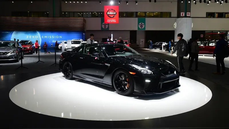 NISSAN GT-R