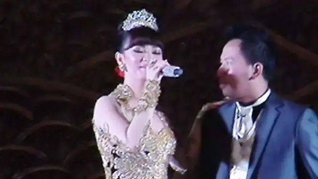 Heboh! Calon Suami Zaskia Gotik Disebut Penipu