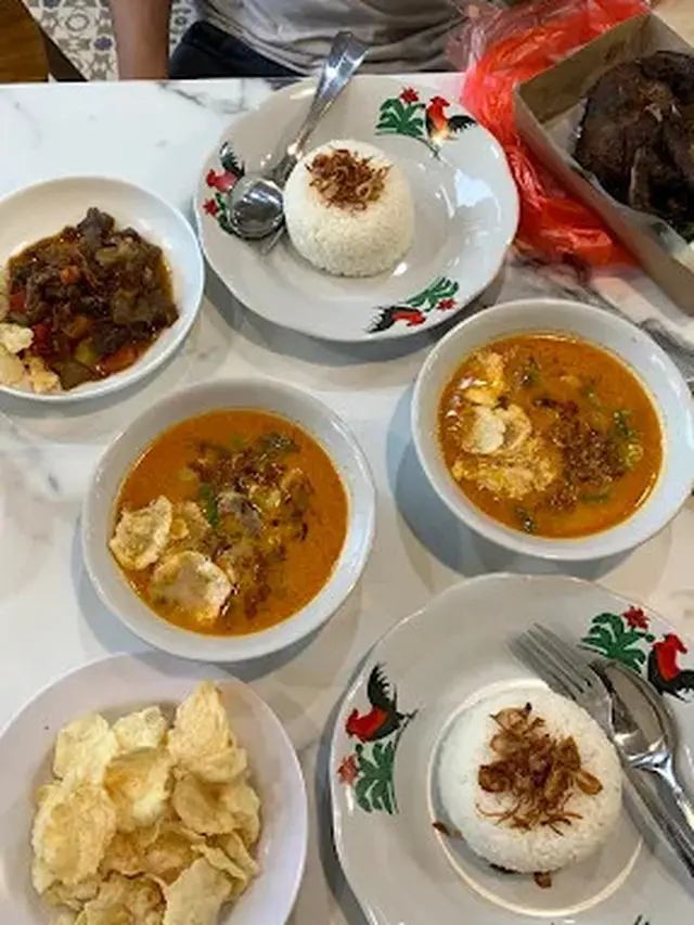 Kedai Soto Peranakan Gading Serpong