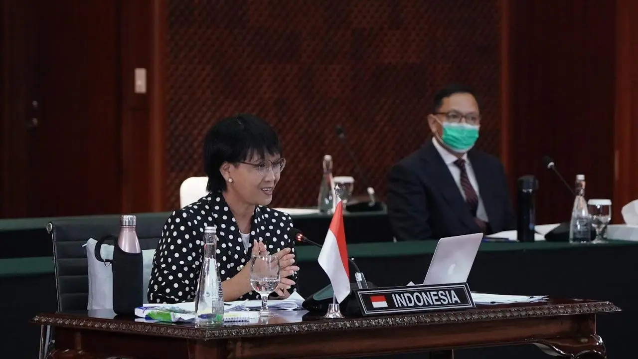 Menlu Retno Marsudi dalam forum Foreign Policy and Global Health Ministers' Virtual Meeting (FPGH MVM) pada Kamis, 3 September 2020.