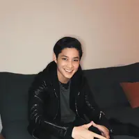 Meski merasakan senang, ia juga mengaku sedih. Lantas apa yang membuat Rasya sedih saat kembali memiliki seorang adik. (Instagram/teukurassya)