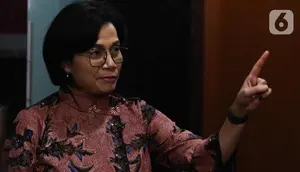 Menteri keuangan Sri Mulyani saat di wawancarai oleh liputan6 di Kementerian Keuangan, Jakarta, Kamis (16/3/2023). (Liputan6.com/Herman Zakharia)