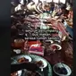 Viral Sopir Bus Bawa Penumpang Makan di Rumah Mertuanya Saat Lebaran Idulfitri.&nbsp; foto: TikTok @octavpietherdjumapny