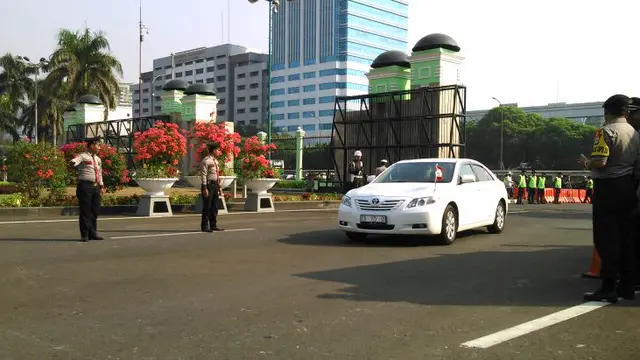 Pelantikan Jokowi Jadi Ajang Pamer Kendaraan Milik Para Dubes