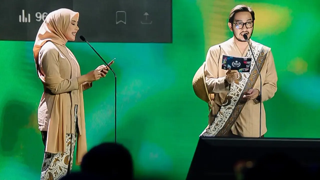 6 Gaya Artis Wanita Pakai Kebaya di PAN Awards 2025, Syahnaz hingga Desy Ratnasari