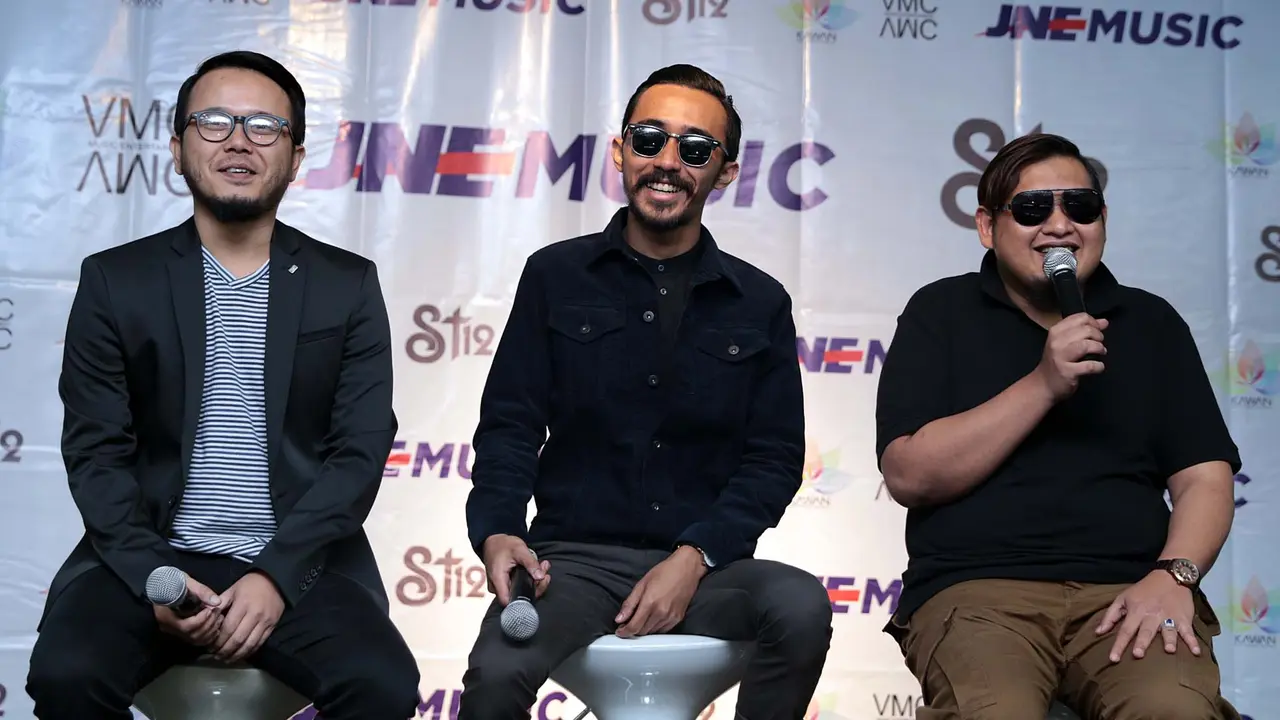 [Bintang] Rilis Album Self Titled, ST12 Hadir dengan Warna Baru