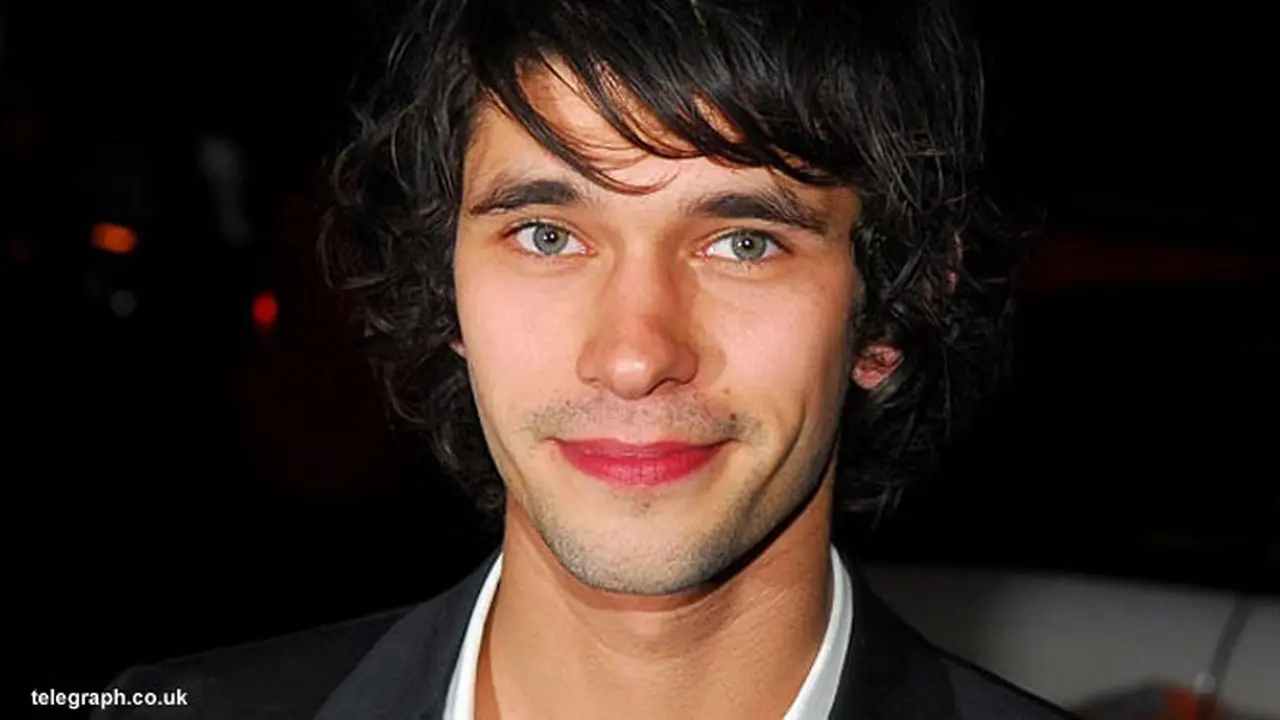 ben-whishaw-1308058b.jpg