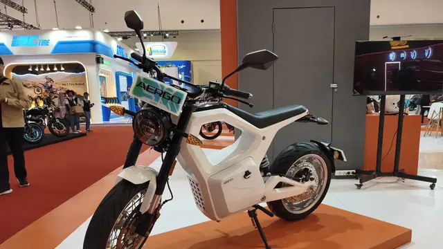 Kuprum Aergo, motor listrik futuristik dengan harga Rp 999 juta dan jarak tempuh 110 km. (Muhamad Ridwan/Liputan6.com)