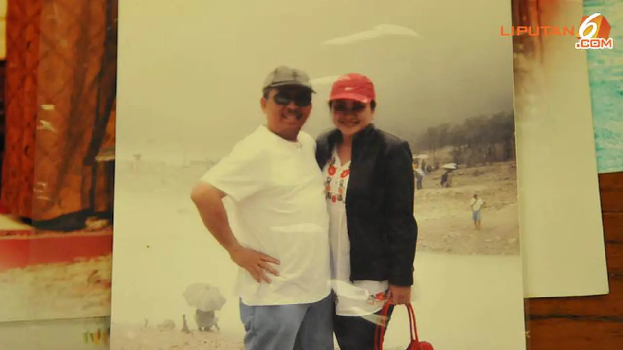 gatot-holly-foto-131017b.jpg