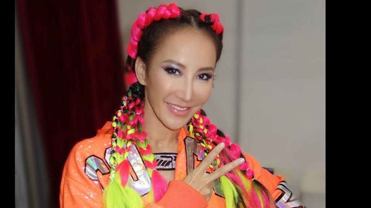 Penyanyi OST Mulan Coco Lee Meninggal Bunuh Diri Usai Derita Depresi Bertahun-tahun