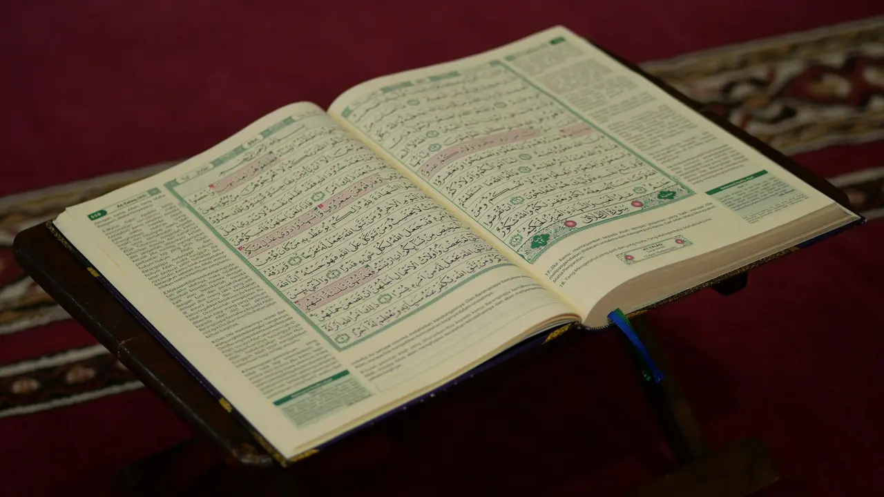 Ilustrasi Al-Qur'an