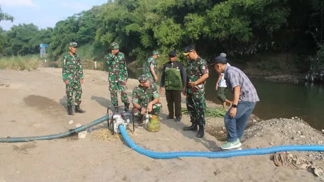 TNI.