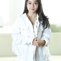 Meski merasakan nyaman mengenakan hijab, namun pemilik nama Karina Ekaputri Salim itu masih belum siap menutup auratnya sebagai di wajibkan bagi umat muslim. (Febio Hernanto/Bintang.com)