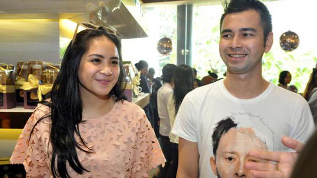  Raffi Ahmad Telanjang  Dada di Gunung Bersalju ShowBiz 