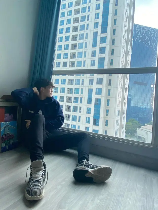 Potret Eddy Meijer Anak Maudy Koesnaedi yang Beranjak Dewasa, Jadi Model Brand Dunia