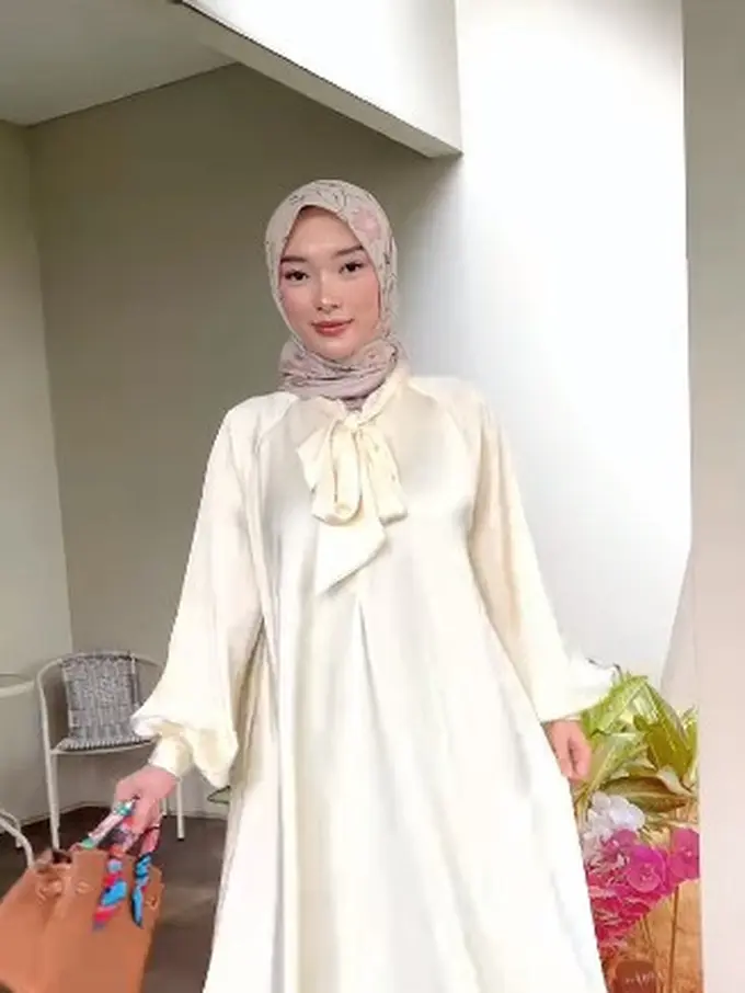 Zaskia Gotik (Instagram/zaskia_gotix)