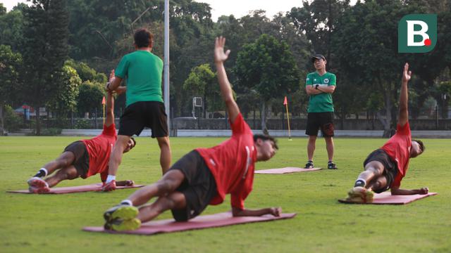FOTO Latihan Timnas Indonesia U-23