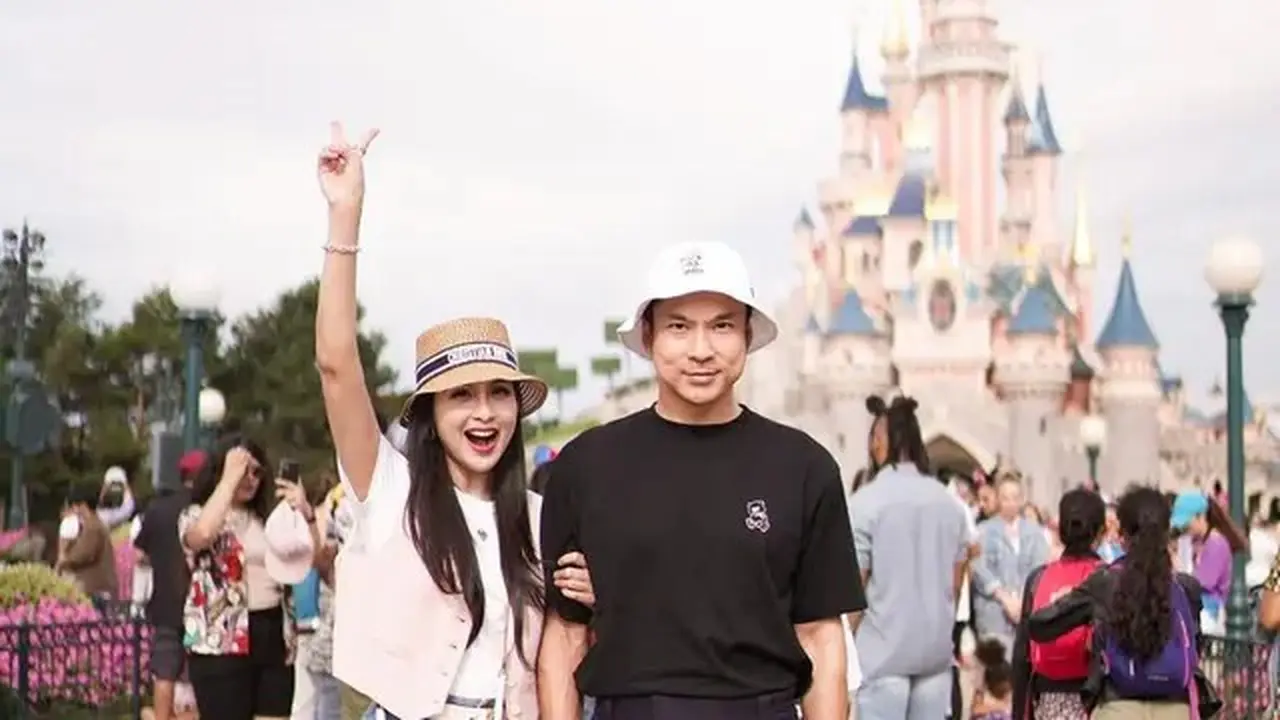 8 Potret Harvey Moeis, Suami Sandra Dewi yang Ditetapkan Jadi Tersangka Korupsi