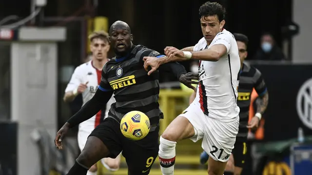 FOTO: Inter Bantai Genoa, 3 Pemain ex Manchester United Cetak Gol