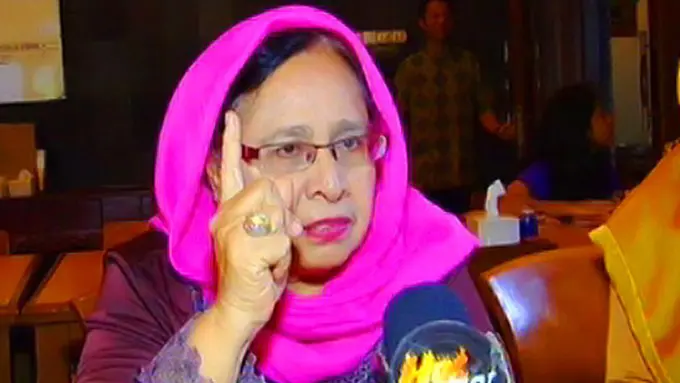 [Bintang] Ruch Gaya, ibunda Eza Gionino