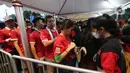 Ketua Umum PSSI Erick Thohir mengaku senang dengan adanya laga ini karena bisa mendorong UMKM Indonesia untuk menjadi ekosistem industri sepak bola. Salah satunya melalui penjualan merchandise Laga Timnas Indonesia Vs Argentina. (Bola.com/M. Iqbal Ichsan)