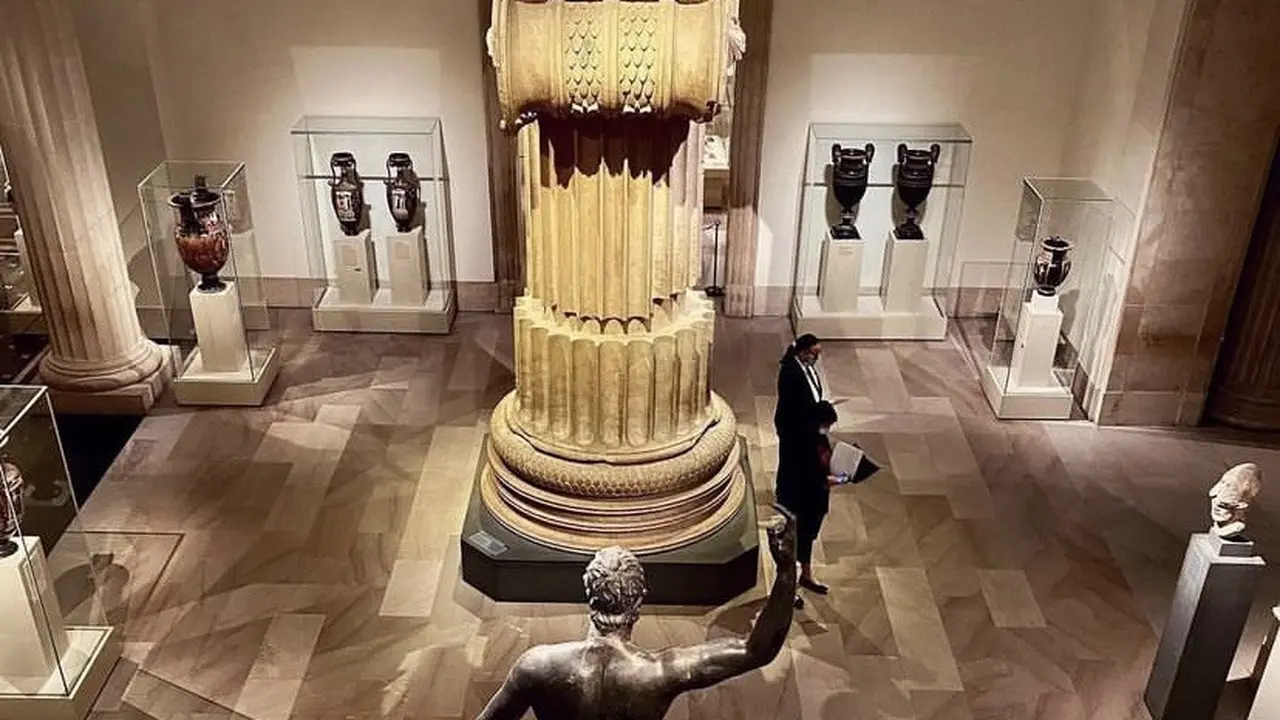 Rasakan keindahan museum di malam hari