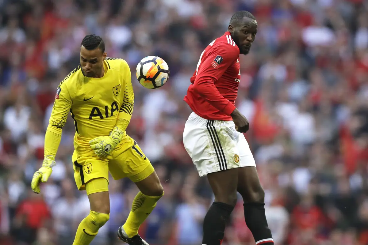 Manchester United, Tottenham Hostpurs, Piala FA