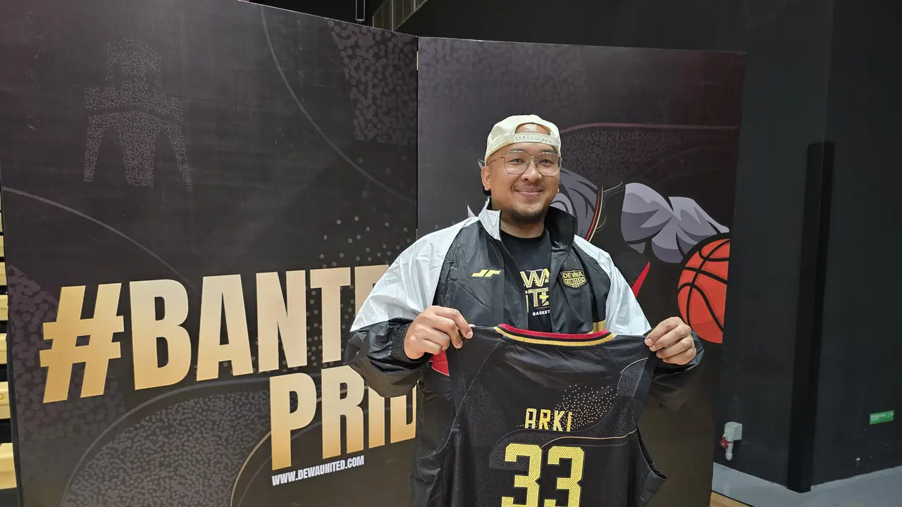 Arki Dikania Wisnu diperkenalkan sebagai pemain baru Dewa United