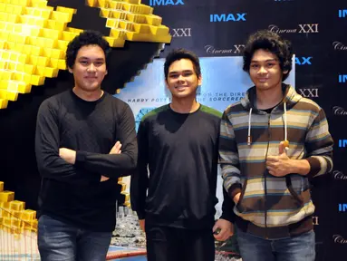 TheOvertunes saat menghadiri Premier Film Pixels di IMAX Gandaria City, Jakarta, Rabu (29/7/2015). Film Pixels menjadi obat rindu untuk para penggemar game klasik tahun 90-an. (Liputan6.com/Panji Diksana)