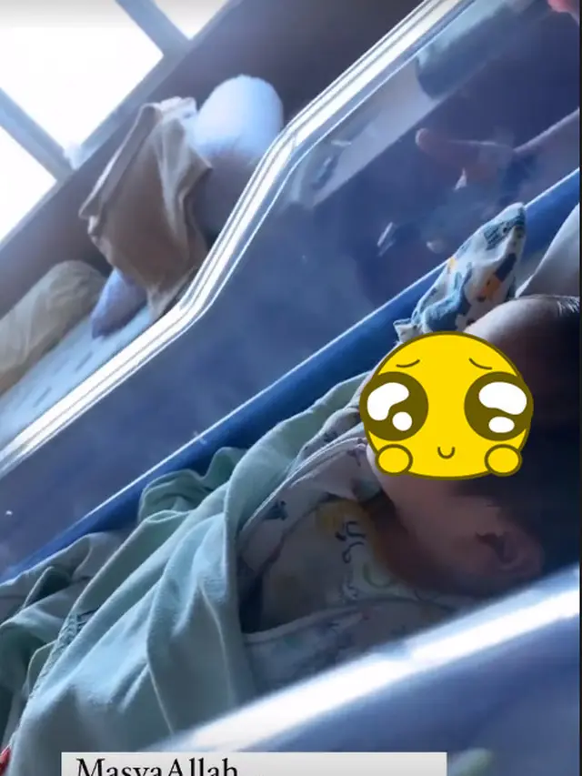 Tata Janeeta Lahirkan Anak Laki-Laki secara Caesar, Ini 6 Momen Persalinannya