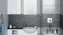 Hadirkan nuansa modern di kamar mandi dengan pemilihan warna monokrom: gradasi putih hingga abu-abu gelap. Penggunaan material stainless steel dengan desain minimalis akan semakin menguatkan nuansa modern tersebut.