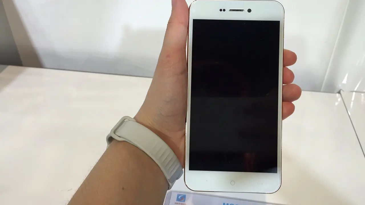 iPhone 6 KW Super Ini Hanya Dijual Rp 1,4 Jutaan