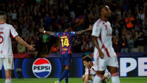 Selebrasi pemain Barcelona, Marcus Rashford usai mencetak gol ke gawang Olympiakos di Liga Champions 2025-2026, 22 Oktober 2025. (AP Photo/Joan Monfort)