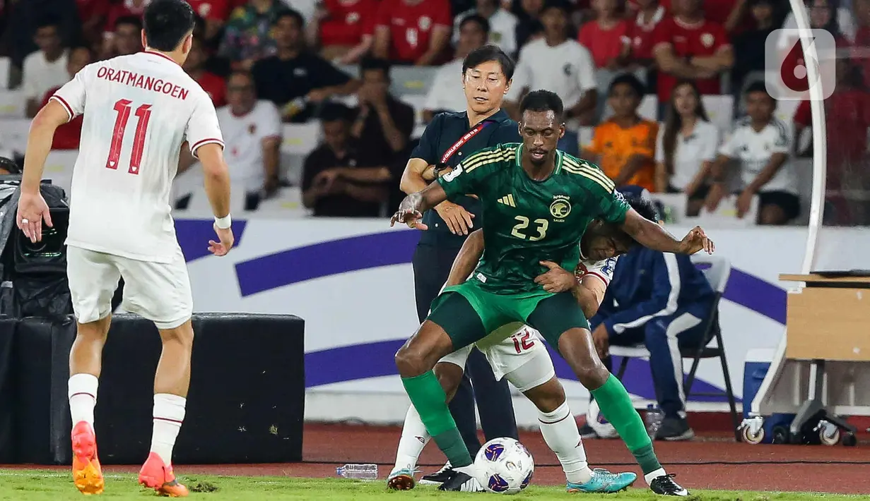 Kemenangan ini membuat posisi skuad Garuda melonjak ke peringkat tiga klasemen sementara Grup C kualifikasi Piala Dunia 2026 zona Asia. (Liputan6.com/Herman Zakharia)