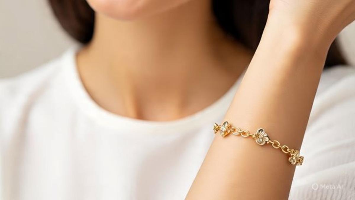 10 Model Gelang Emas Elegan 2 Gram Motif Bunga, Perhiasan Cantik Sempurnakan Gaya