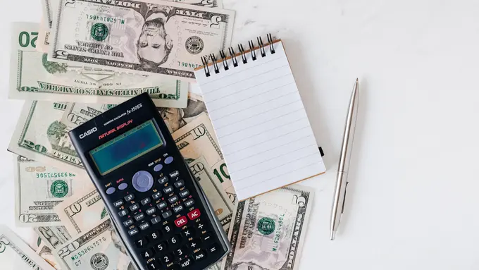 Tips Mengelola Keuangan Tengah Pandemi, Dana Darurat atau Investasi?