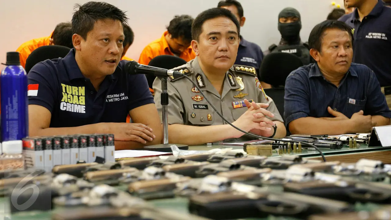 20151115-Senjata Api Ilegal-Jakarta-Yoppy Renato