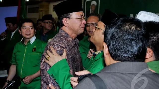 News Flash: Suryadharma Ali Hadiri Mukernas PPP - Artis Masuk DPR