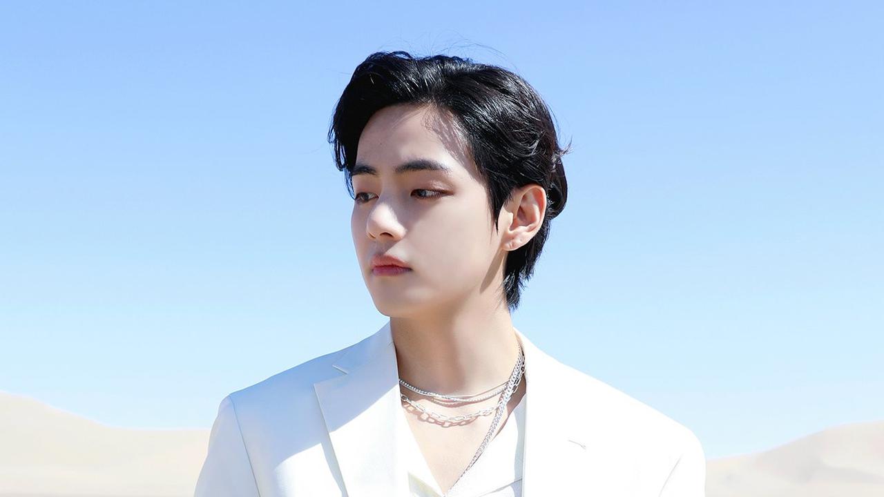 Taehyung atau V BTS. (Facebook/ bangtan.official/)