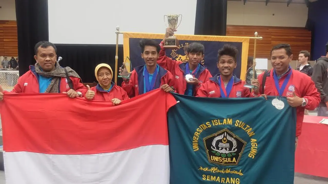 Robot buatan Semarang berjaya di kompetisi robot AS 20160304