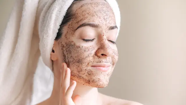 komedo hitam menumpuk