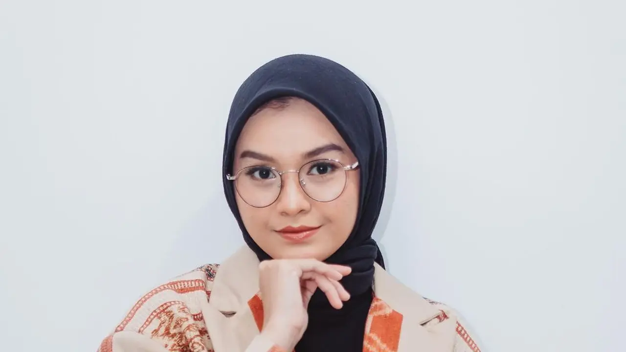 7 Potret Salma Salsabil Pemenang Indonesian Idol 2023, 4 Kali Gagal di Pencarian Bakat